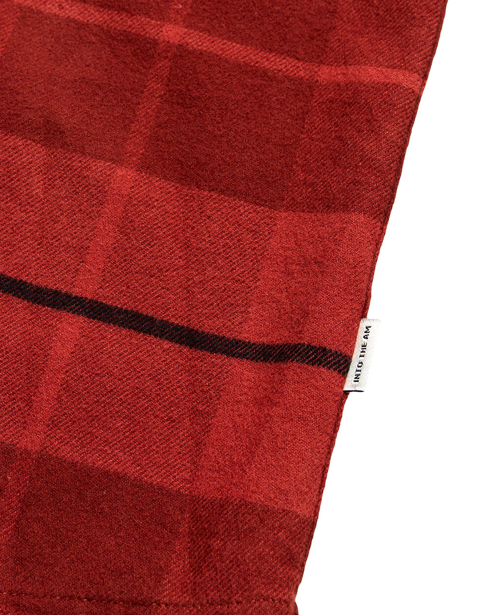 Fairbanks Flannel-Dark Red-Regular-Detail--Model---L