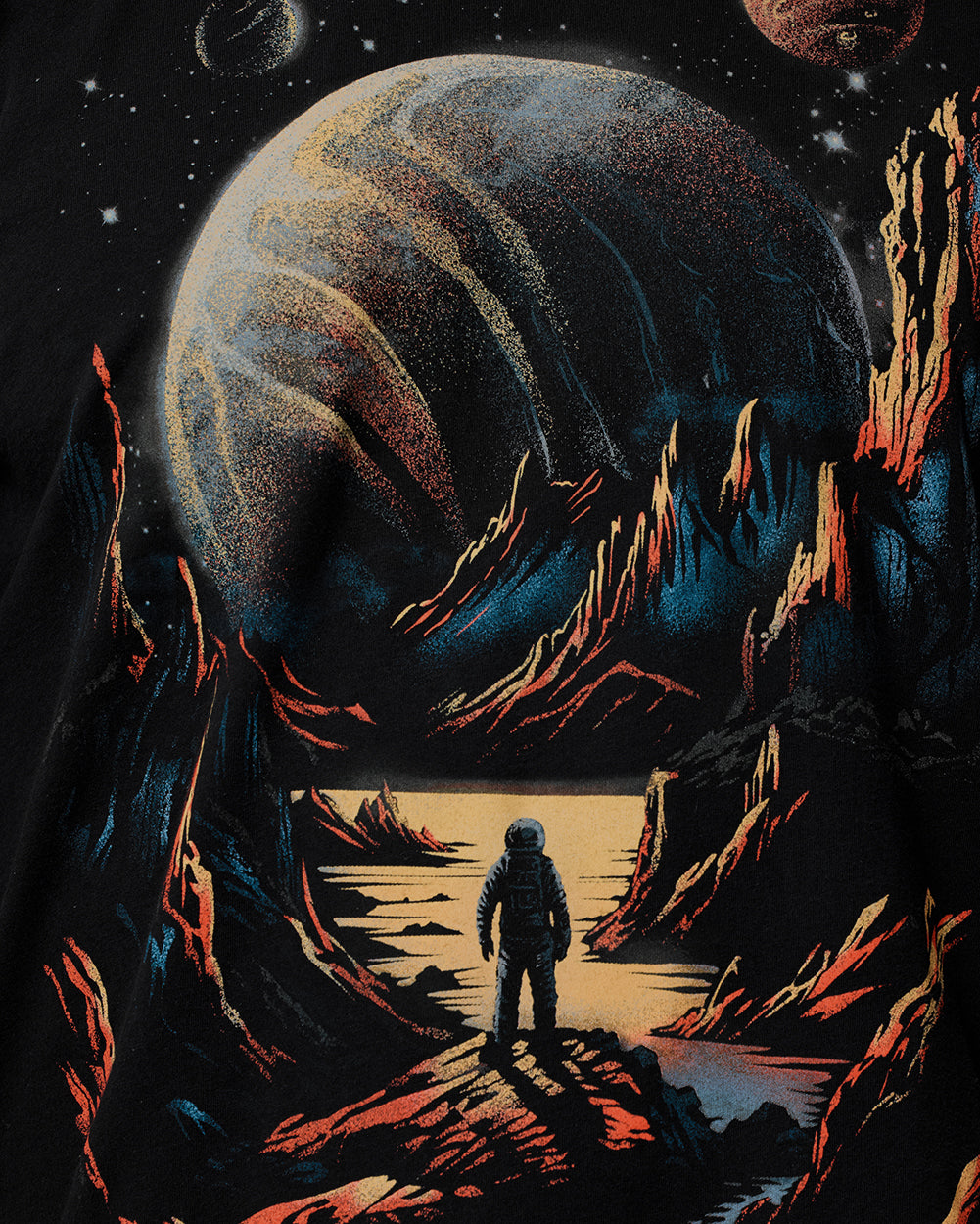 Beyond Horizons Vintage Tee-Vintage Black-Regular-Detail--Nico---L