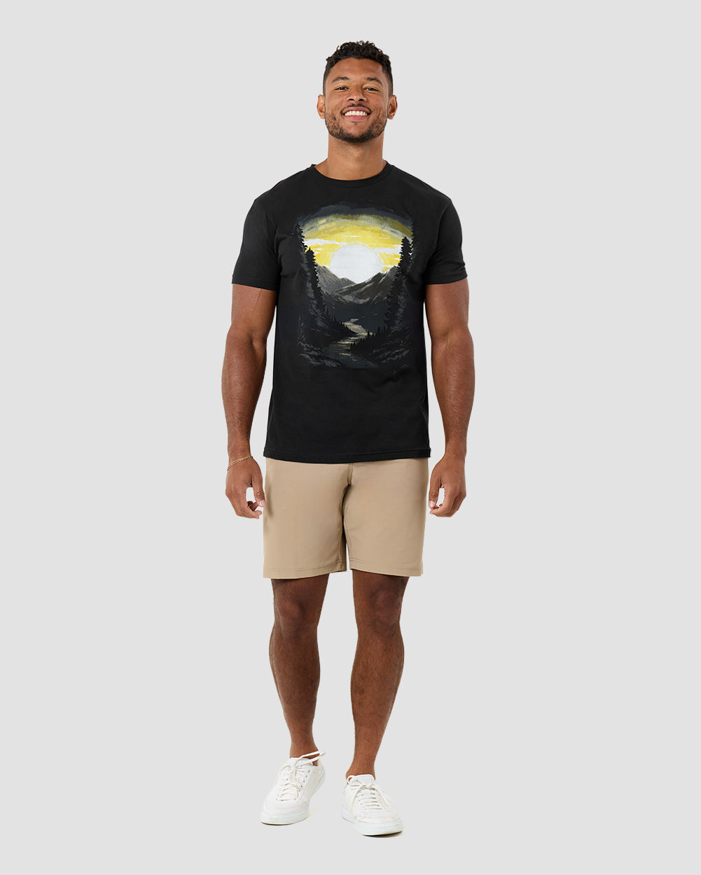 River Dawn Tee-Black-Regular-Front--Nico---L