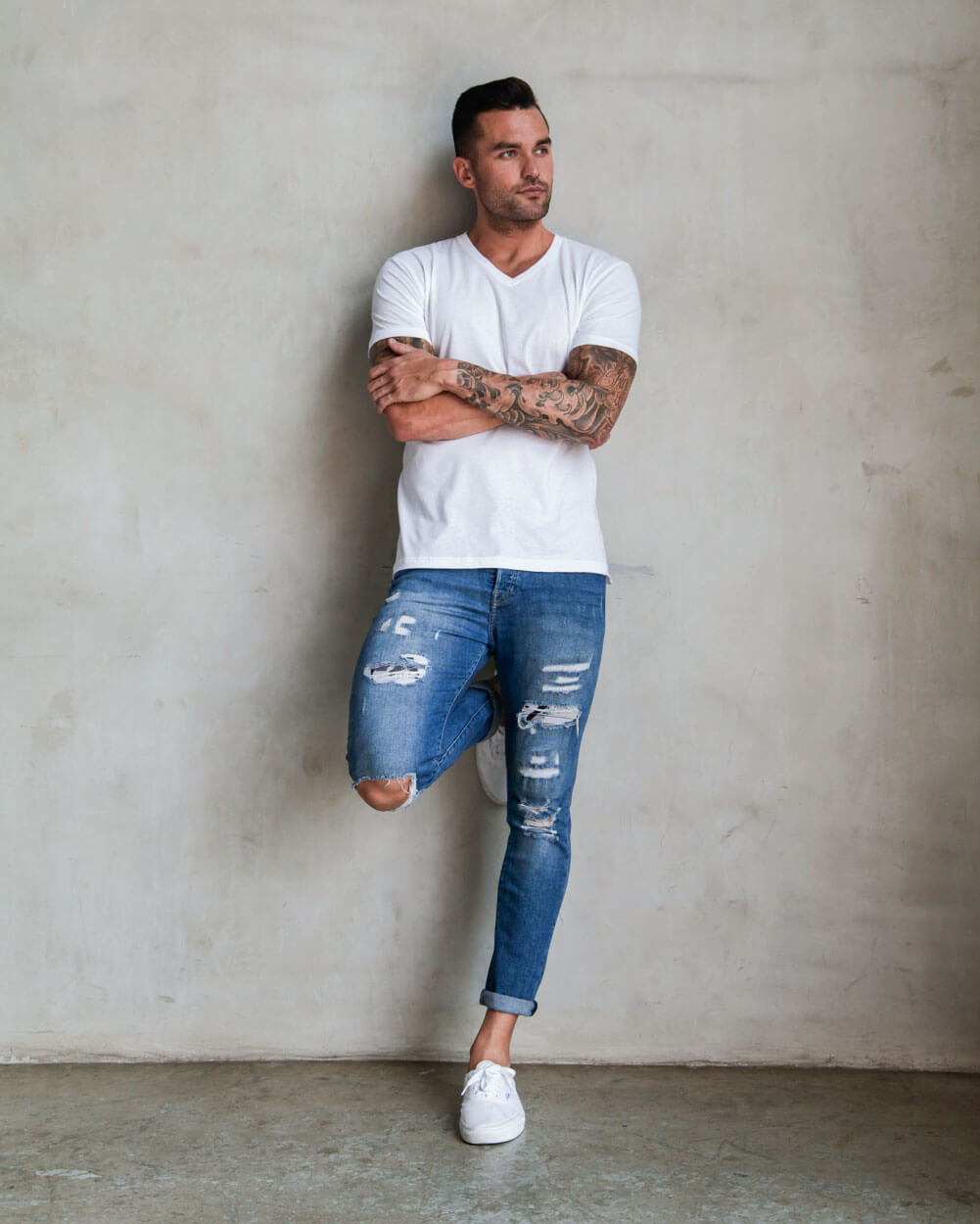 V-Neck Tee - Non-Branded-White-Full--Model---M-Regular