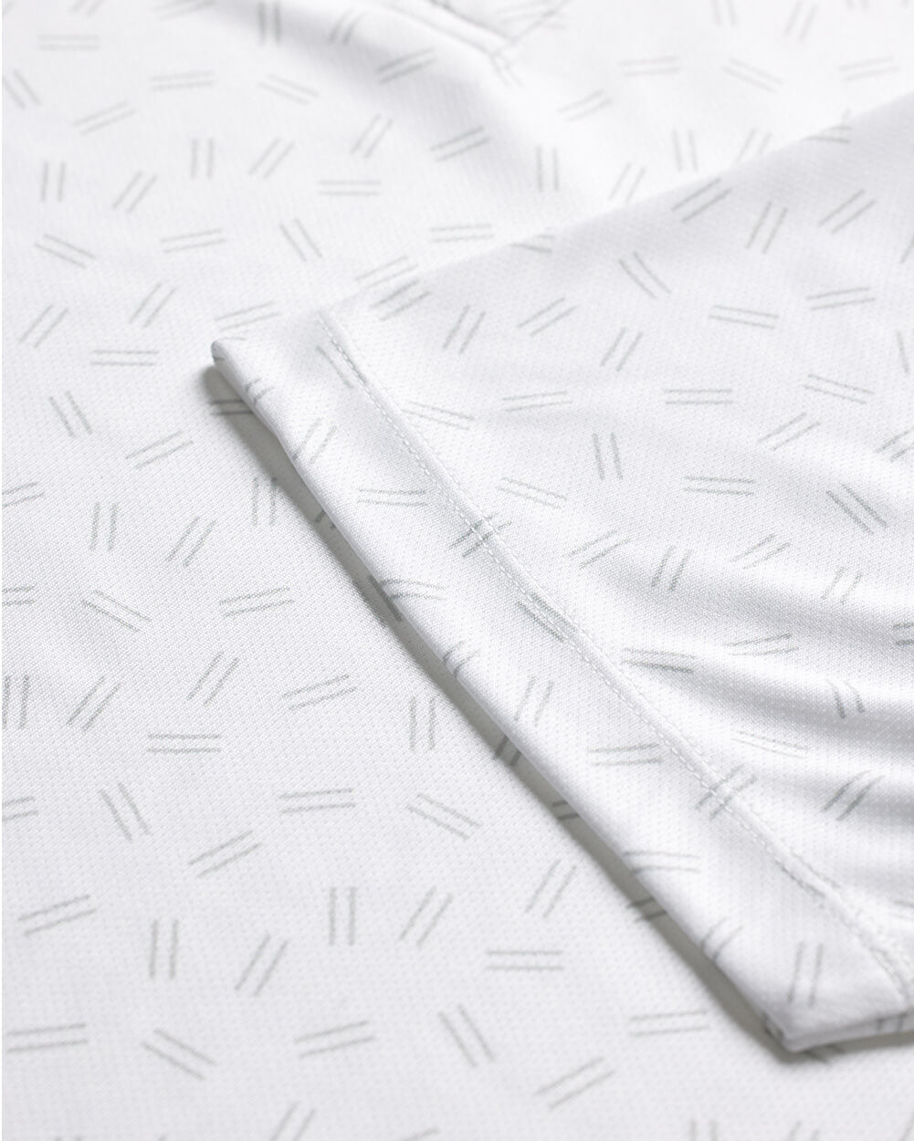 Performance Polo - Non-Branded-White Dashes-Regular-Detail--Alex---M