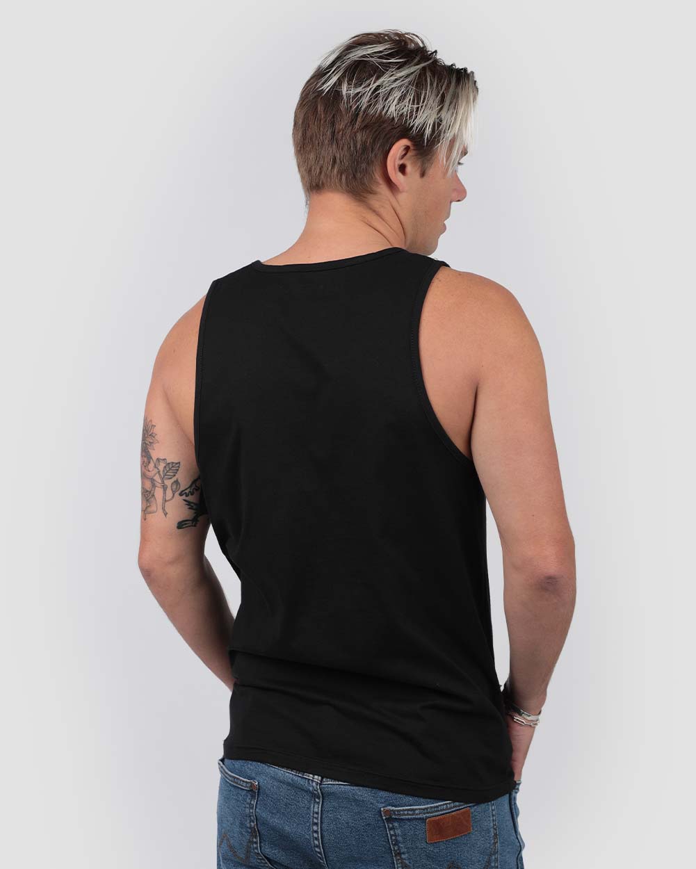 Impact Tank-Black-Back--Eric---M