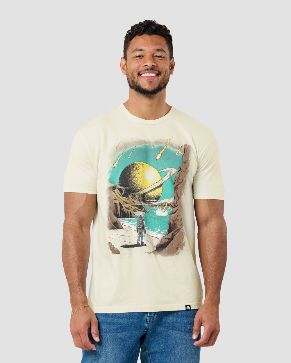 Meteor Bay Vintage Tee-Vintage Natural-Regular-Front--Nico---L