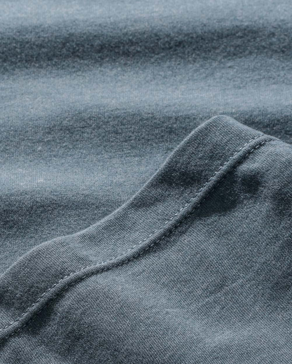 Polo - Non-Branded-Indigo-Detail3-Regular