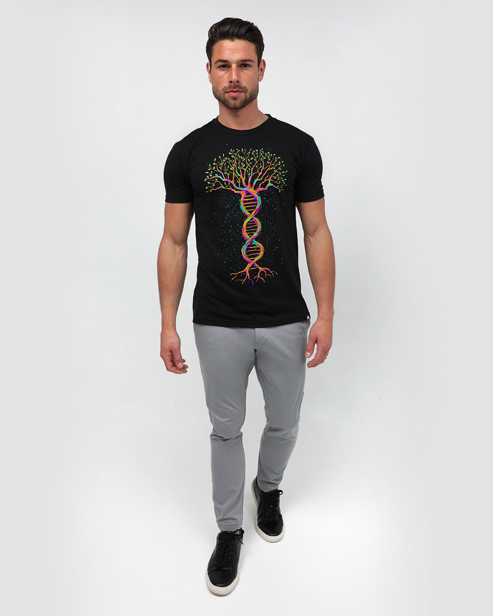 Tree of Life Tee-Black-Regular-Full--Model---L