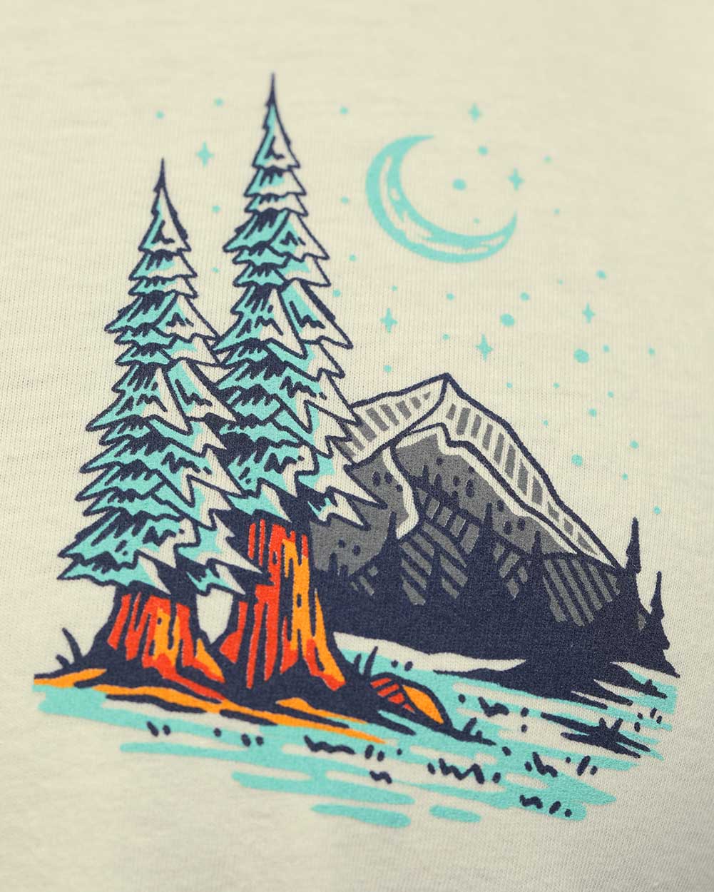 Wild Retreat Vintage Tee-Vintage Natural-Regular-Swatch--Model---L