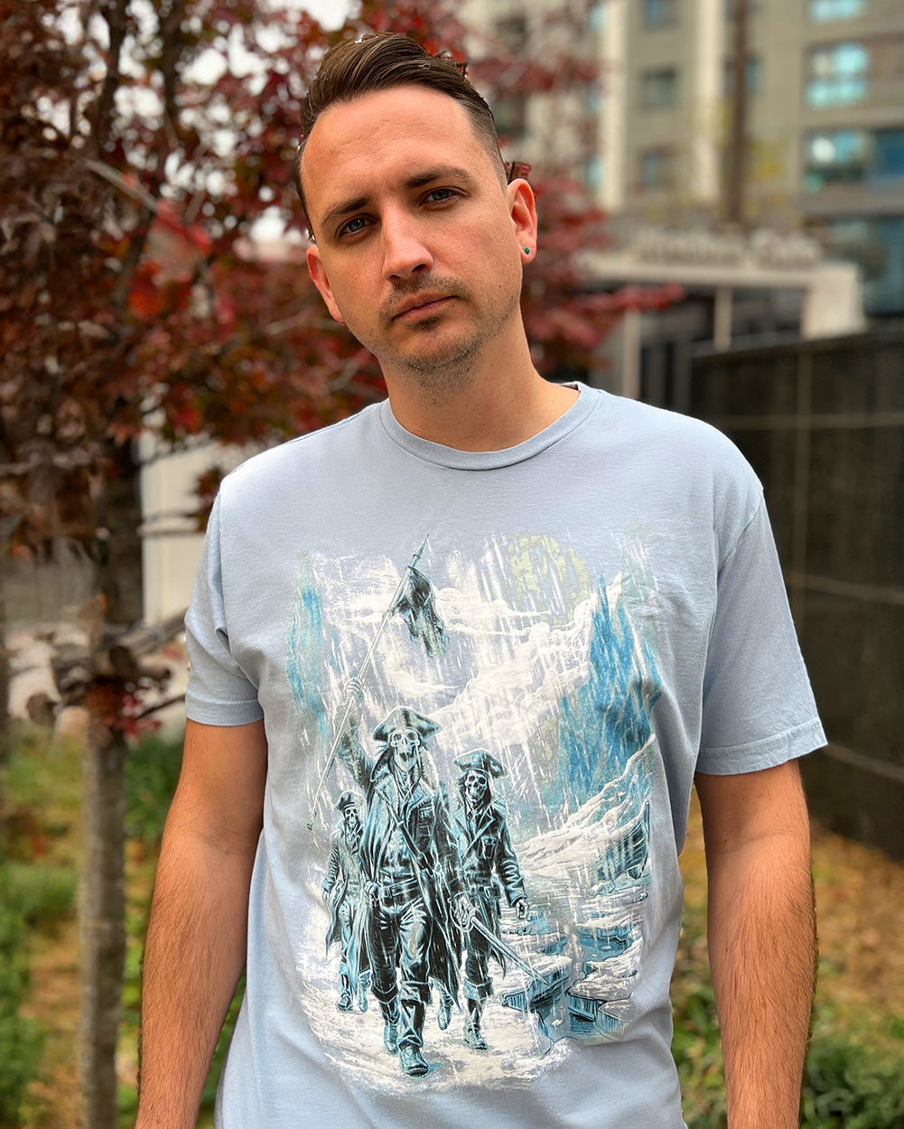 Frozen Plunder Vintage Tee INTO THE AM