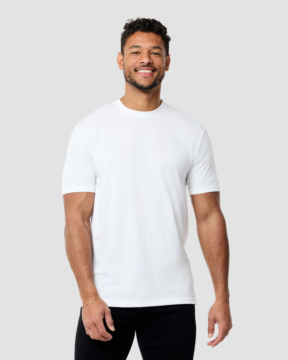 Basic Tee - Tall - Non-Branded-
White-Regular-Front--Nico---L