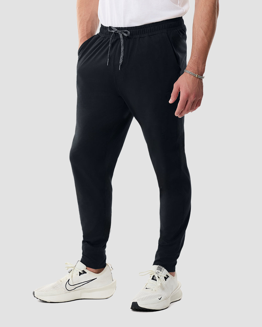Daybreak Performance Joggers - Non-Branded-Black-Regular-Front--Chase---M