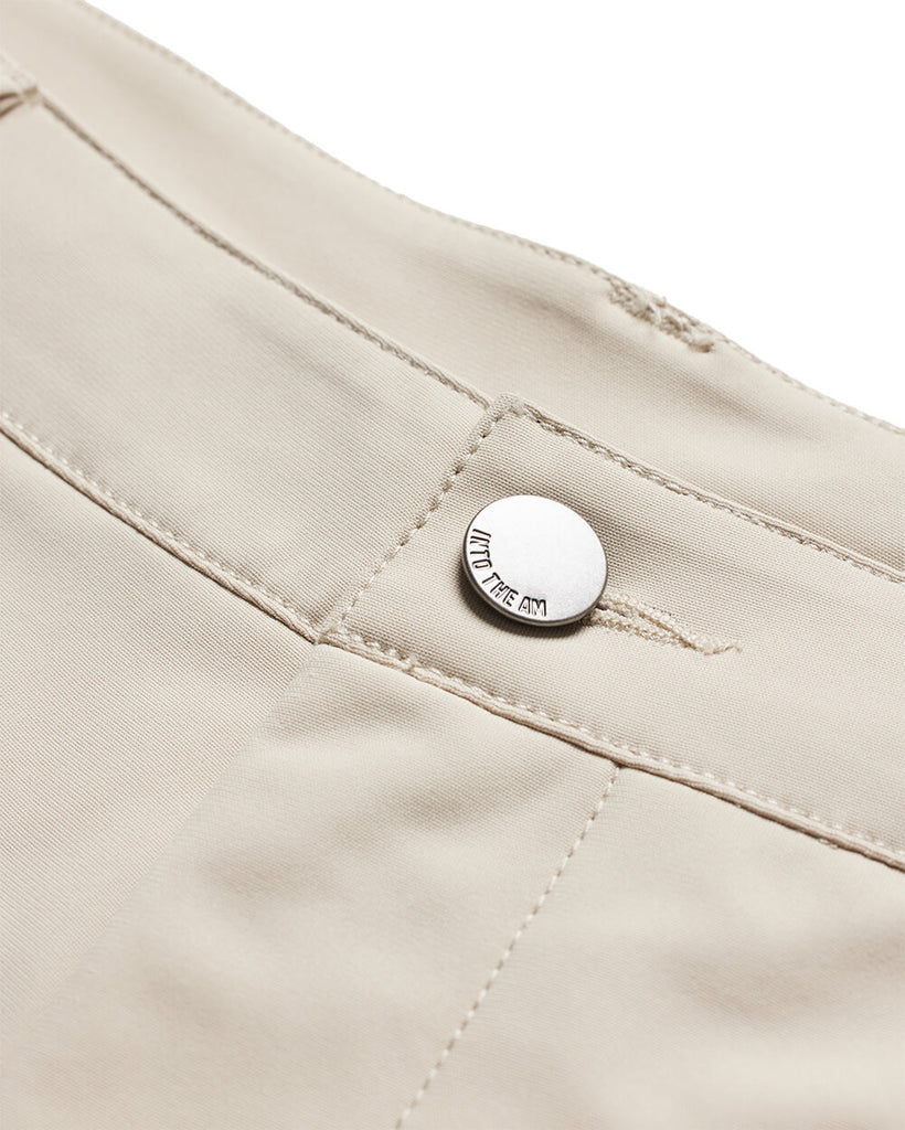 Daily Short-Beige-9"-Regular-Detail 3--Alex---M