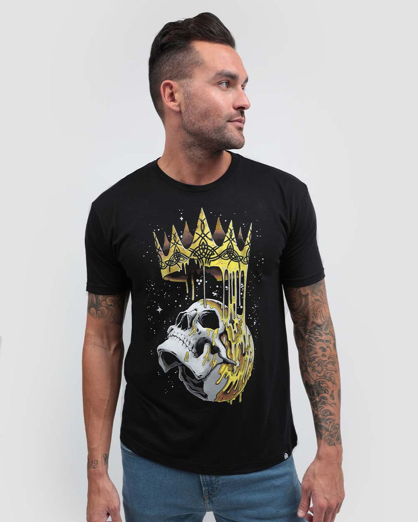 Fallen King Tee-Black-Front--Zach---M