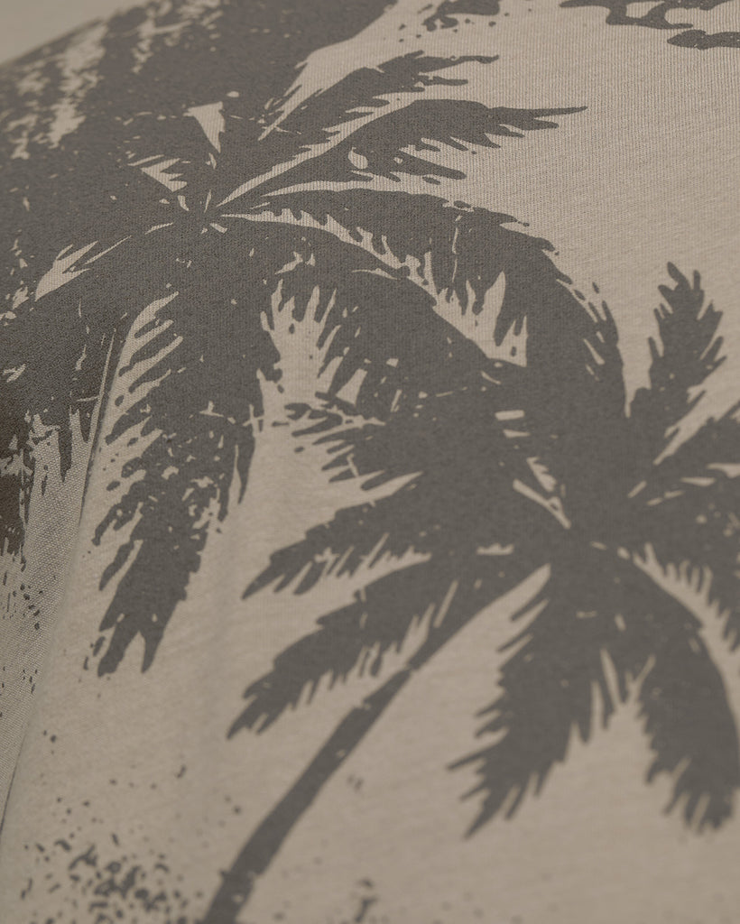 Warm Tides Tee-Heather Tan-Regular-Detail--Alex---M