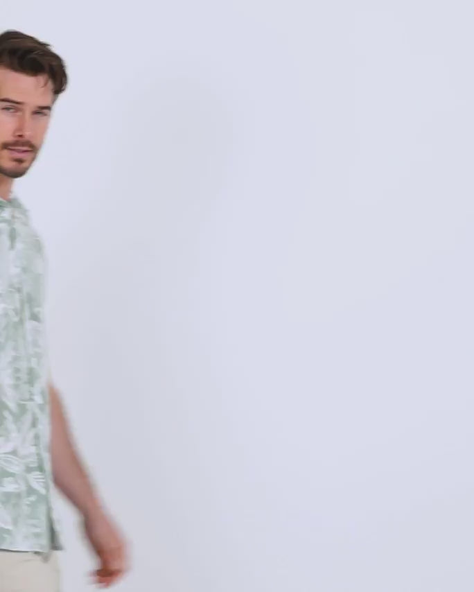 Relaxed Button Up - Non-Branded-Slate Green Floral-video